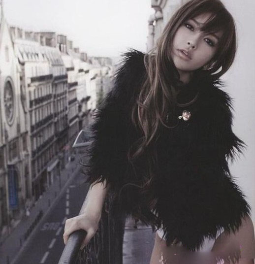 怎么练眼神变得妩媚勾魂 4df7275b17cd2.jpg