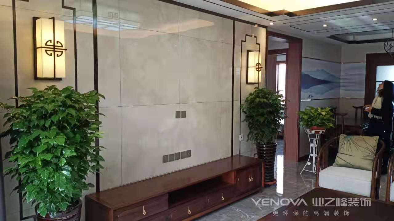 现代装饰电视墙怎么装修好？记住电视墙设计8大要点!